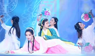 逆水寒青蛇白蛇pk怎么过 青蛇与白蛇舞蹈